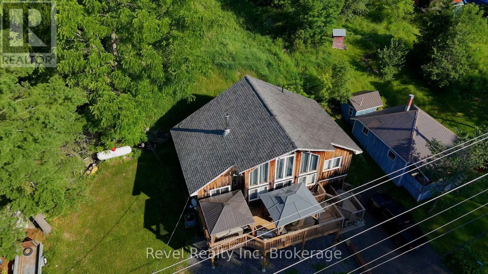 2242 HIGHWAY 124