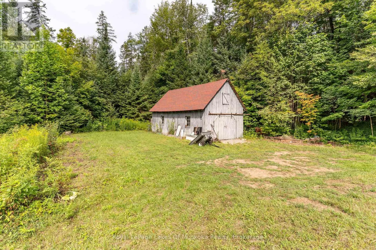 1099 WOLFKIN LAKE ROAD
