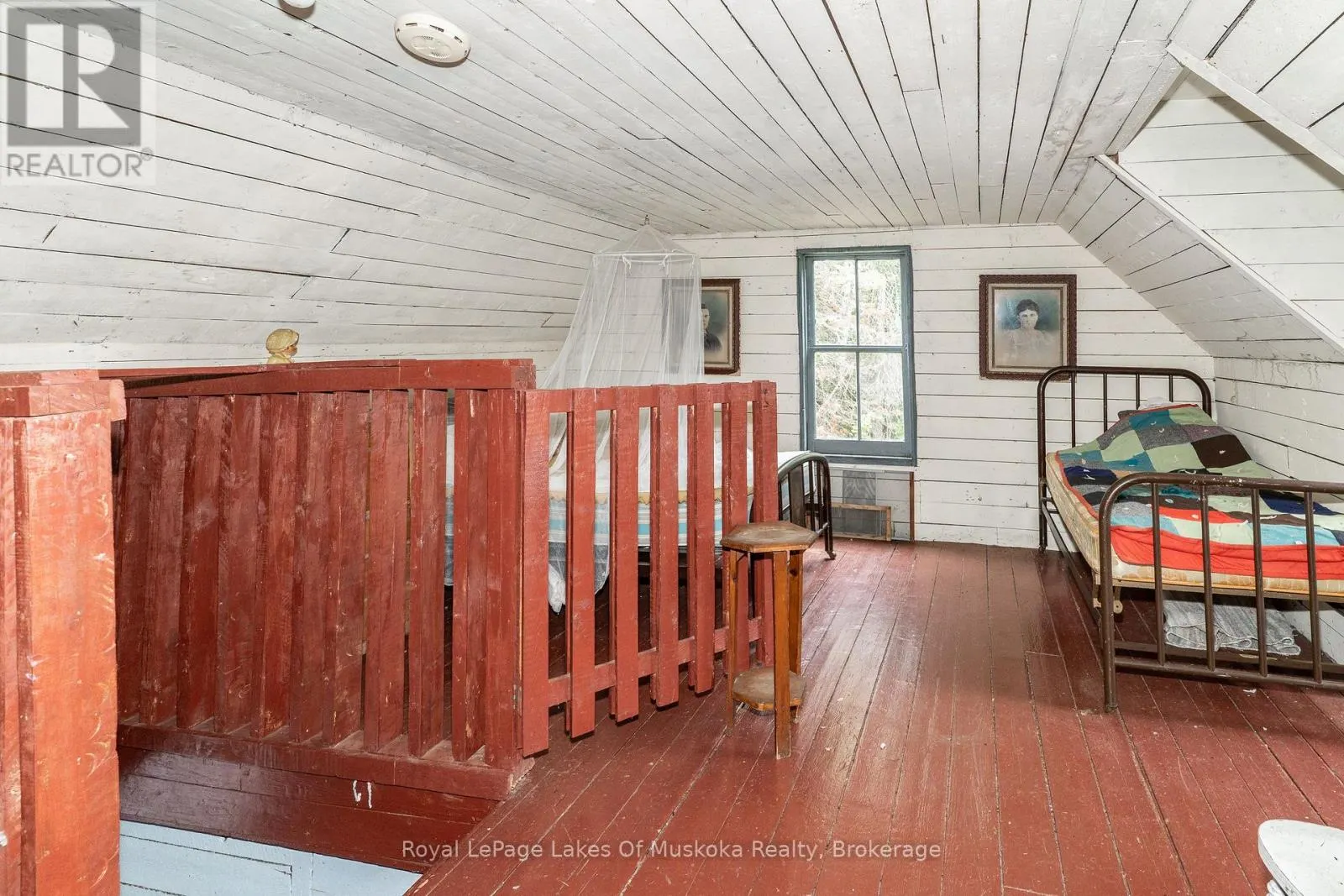 1099 WOLFKIN LAKE ROAD