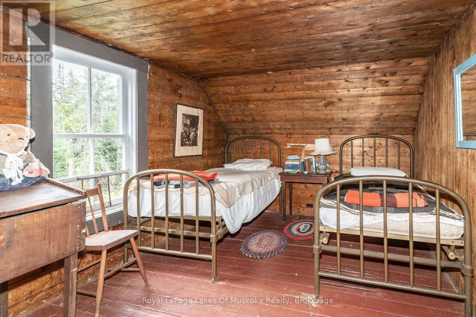 1099 WOLFKIN LAKE ROAD