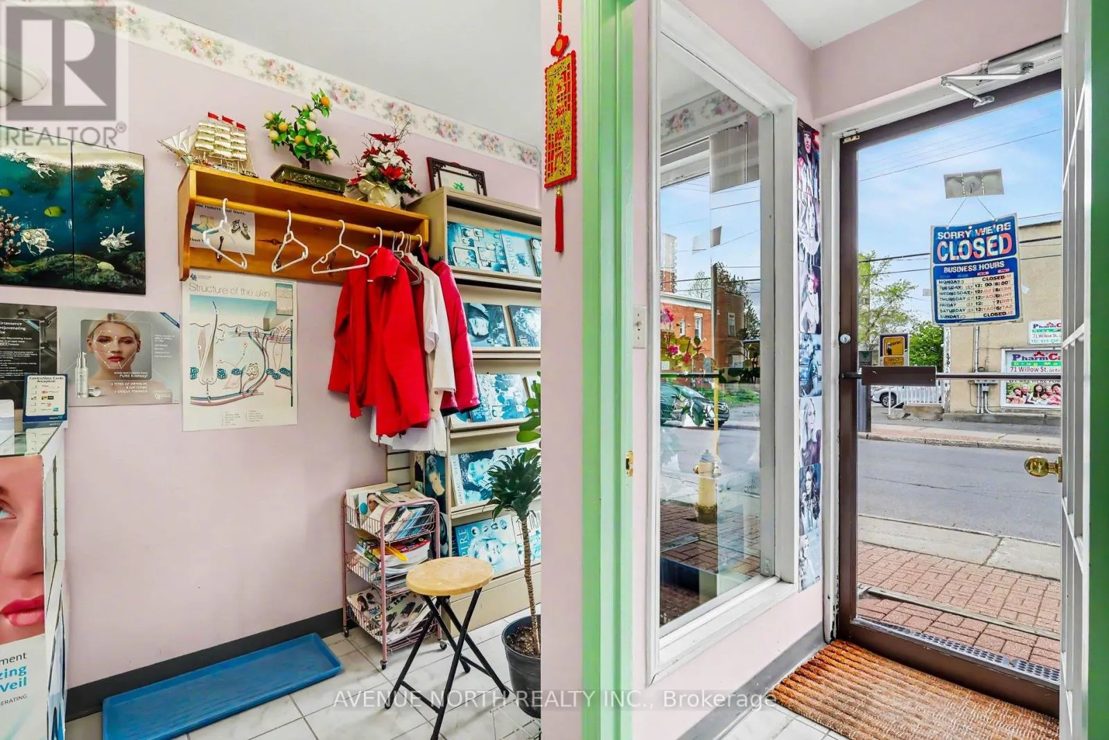 367 BOOTH STREET