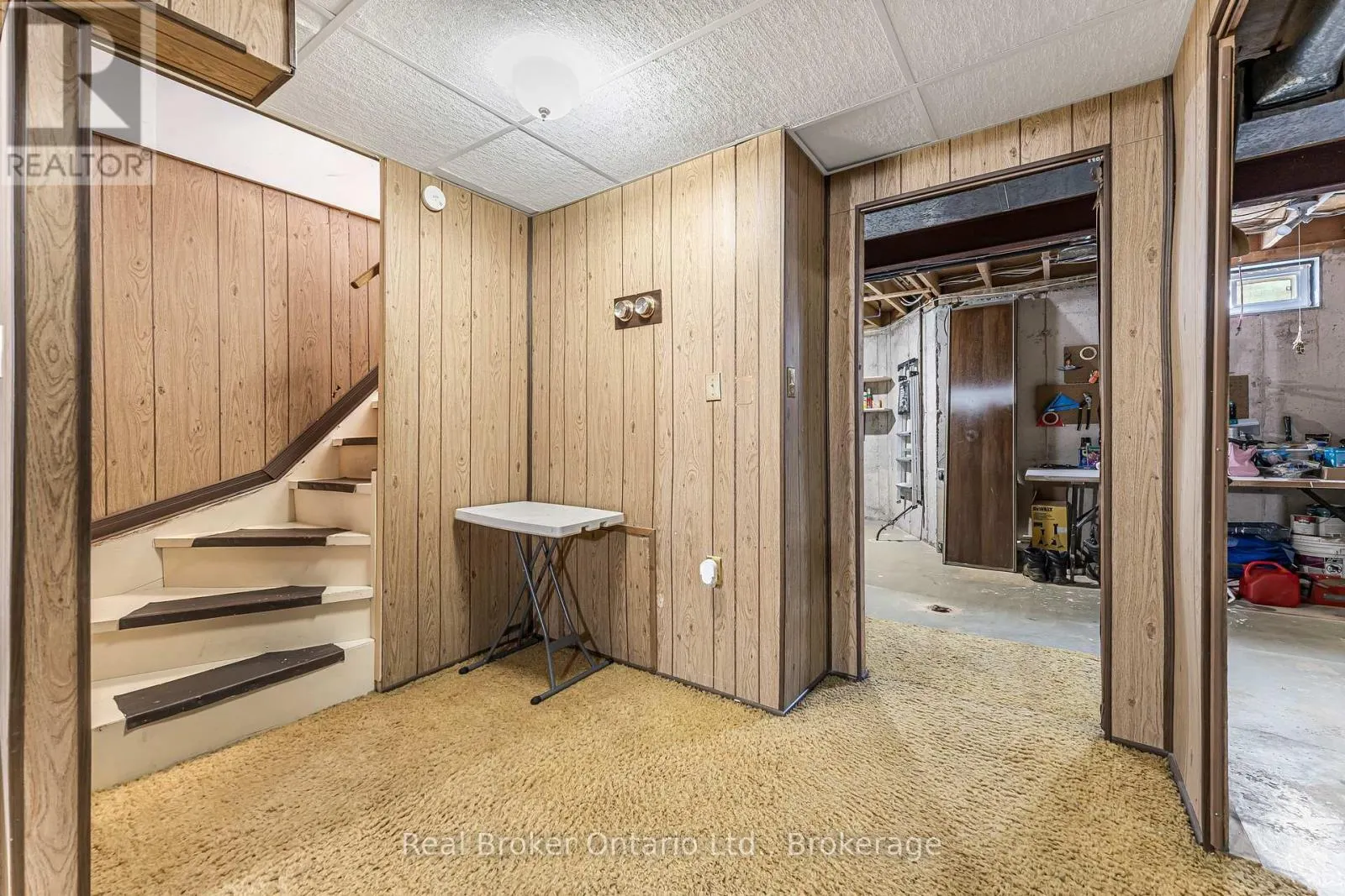 8 - 5982 DUNN STREET #8