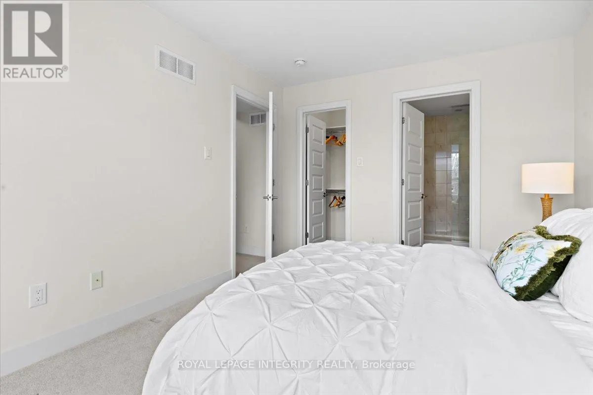 9 - 78 HOLMWOOD AVENUE