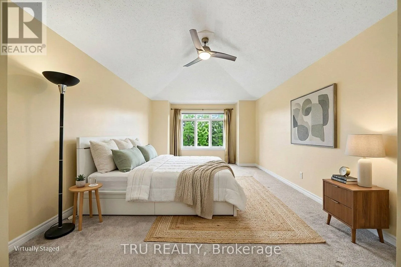 4082 OTTER TAIL CRESCENT