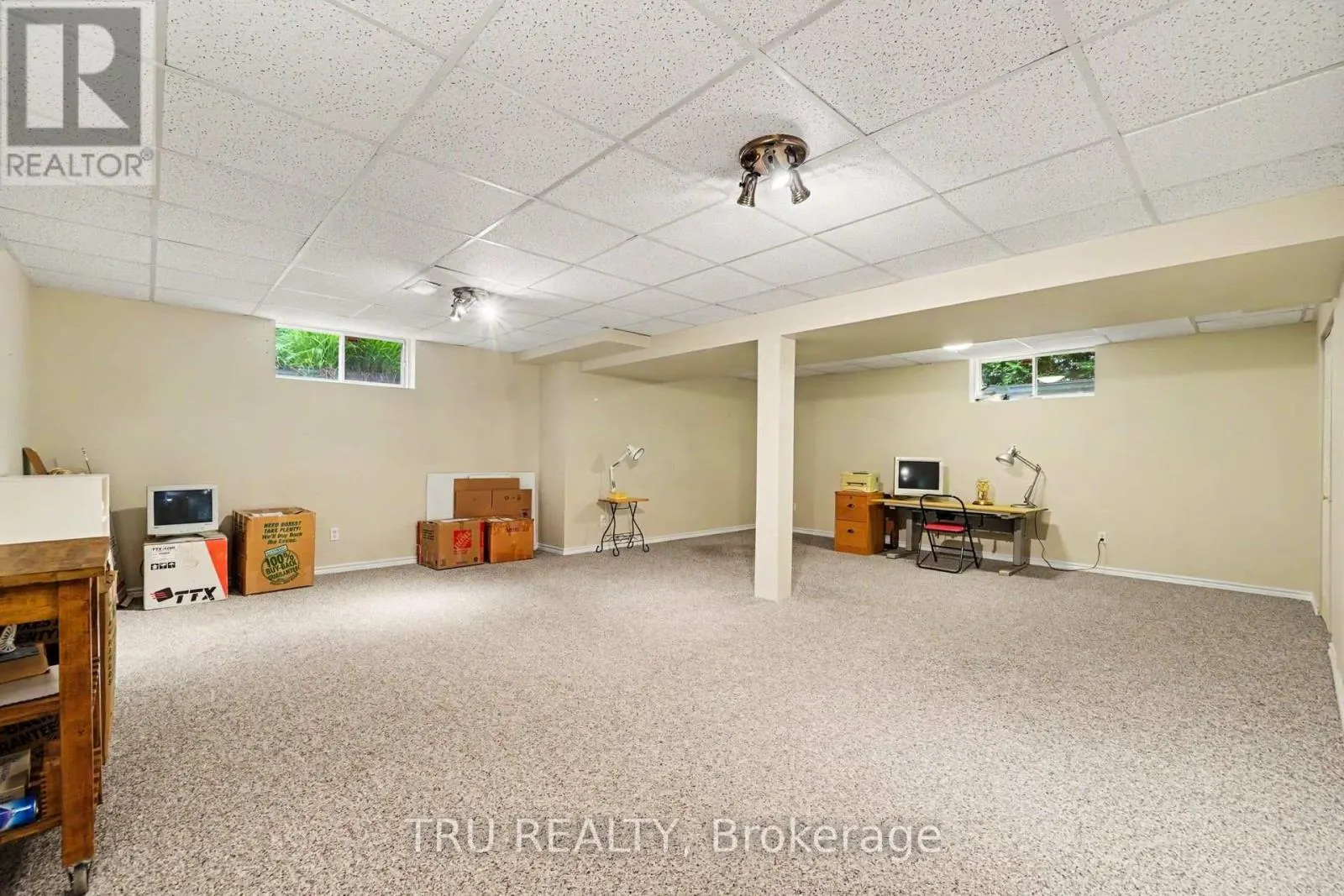 4082 OTTER TAIL CRESCENT