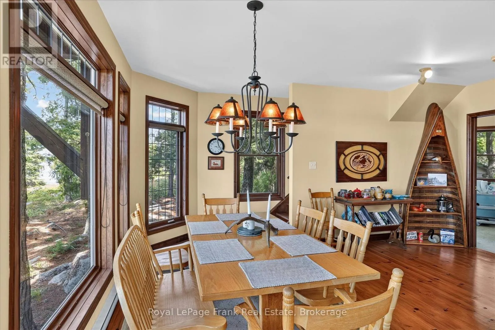 1550 ISLAND 85 STONEY LAKE