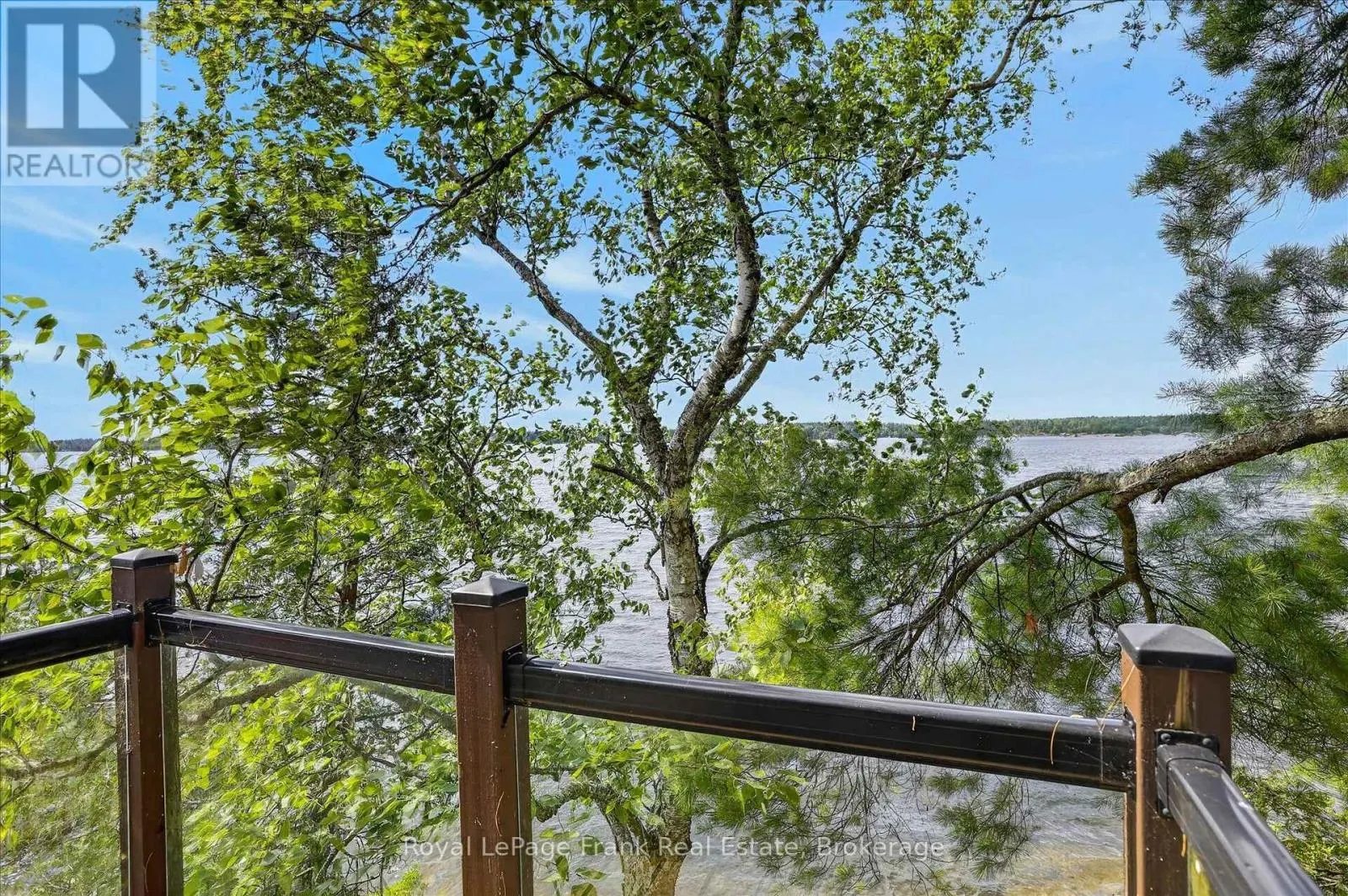 1550 ISLAND 85 STONEY LAKE