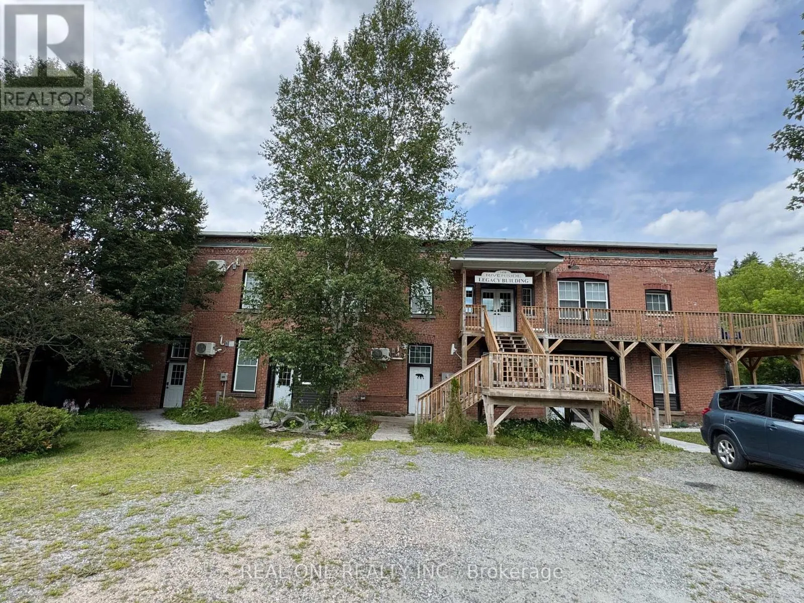 145 SYPLES STREET