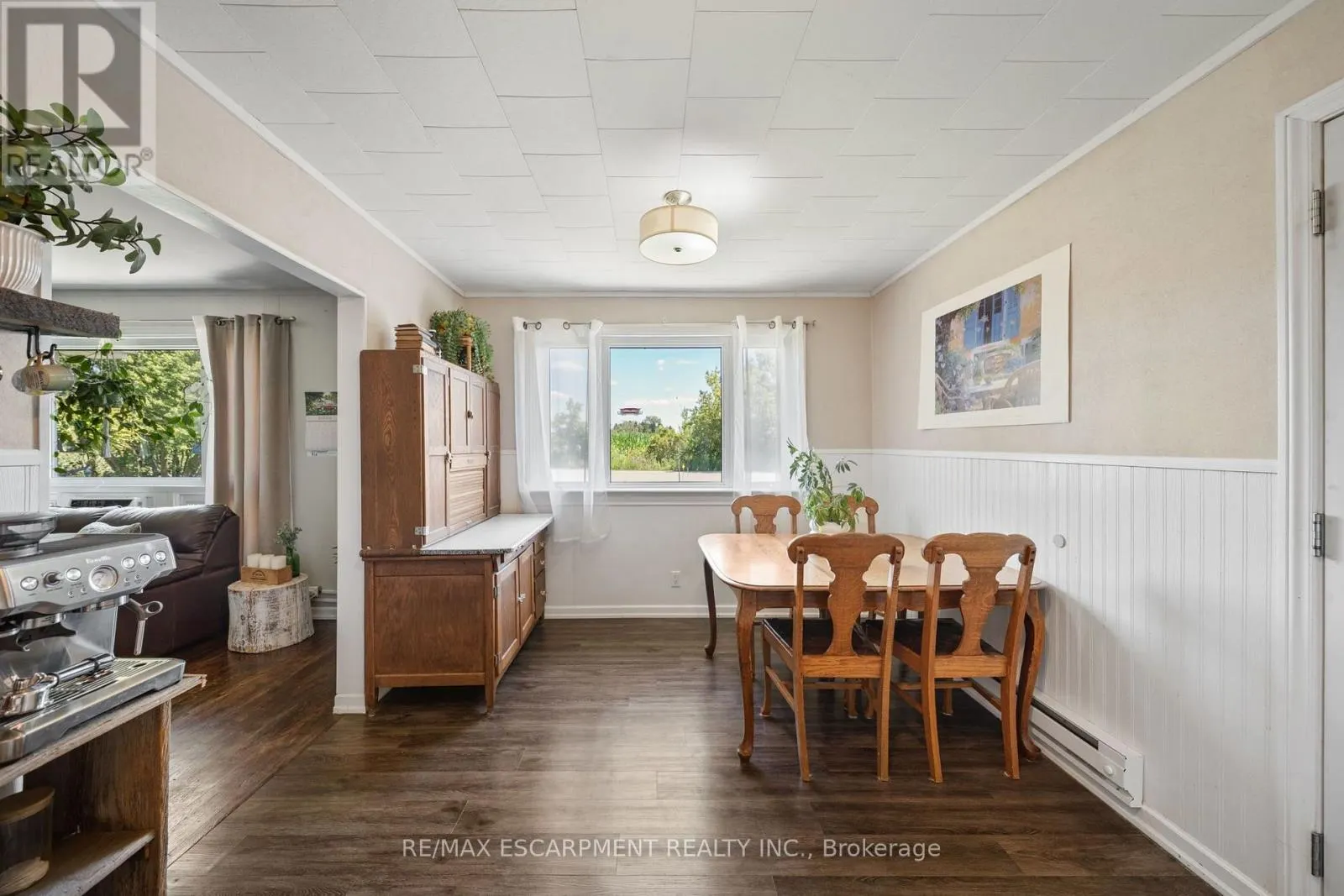 3 BOUSFIELD LANE