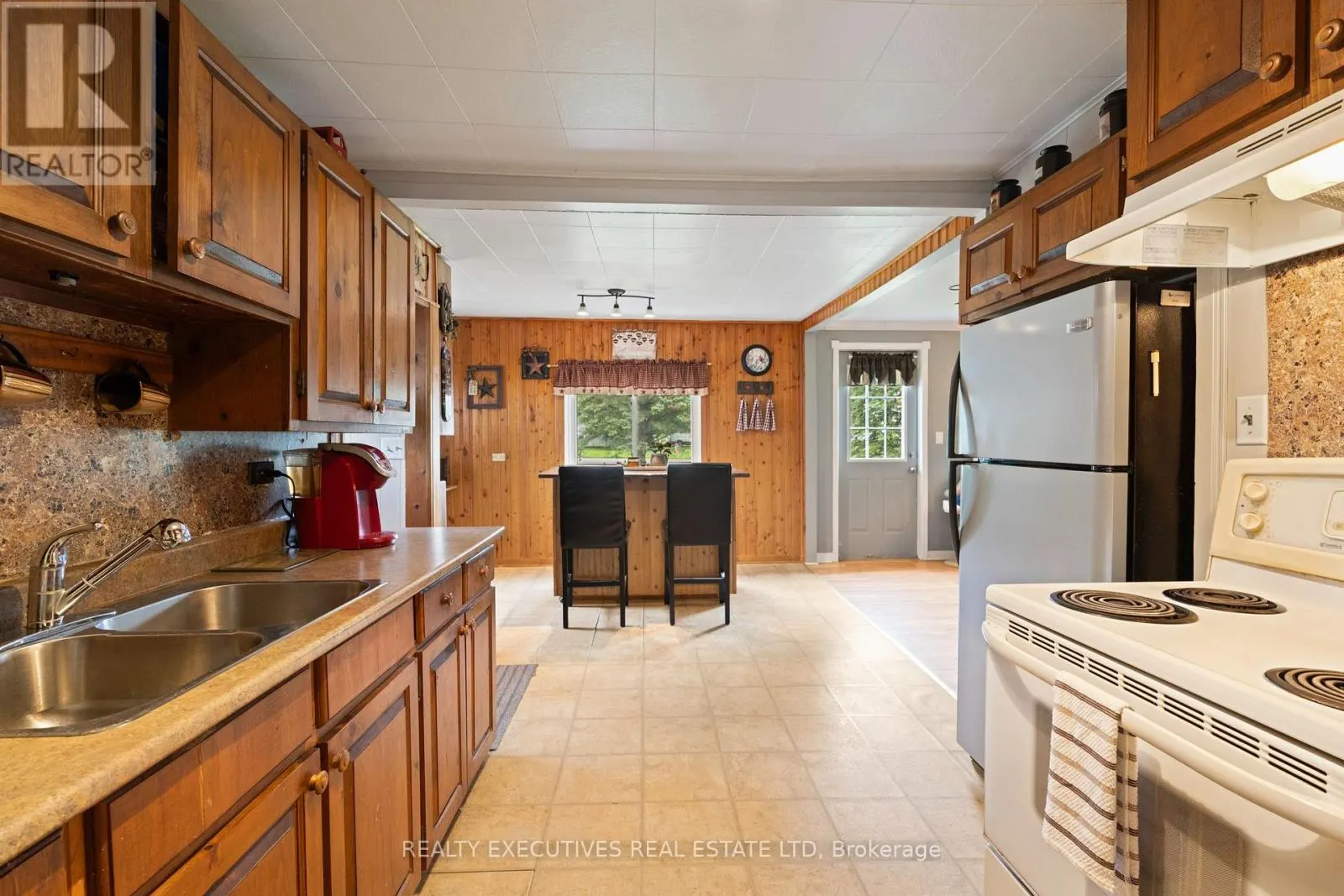 5458 COUNTY 8 ROAD