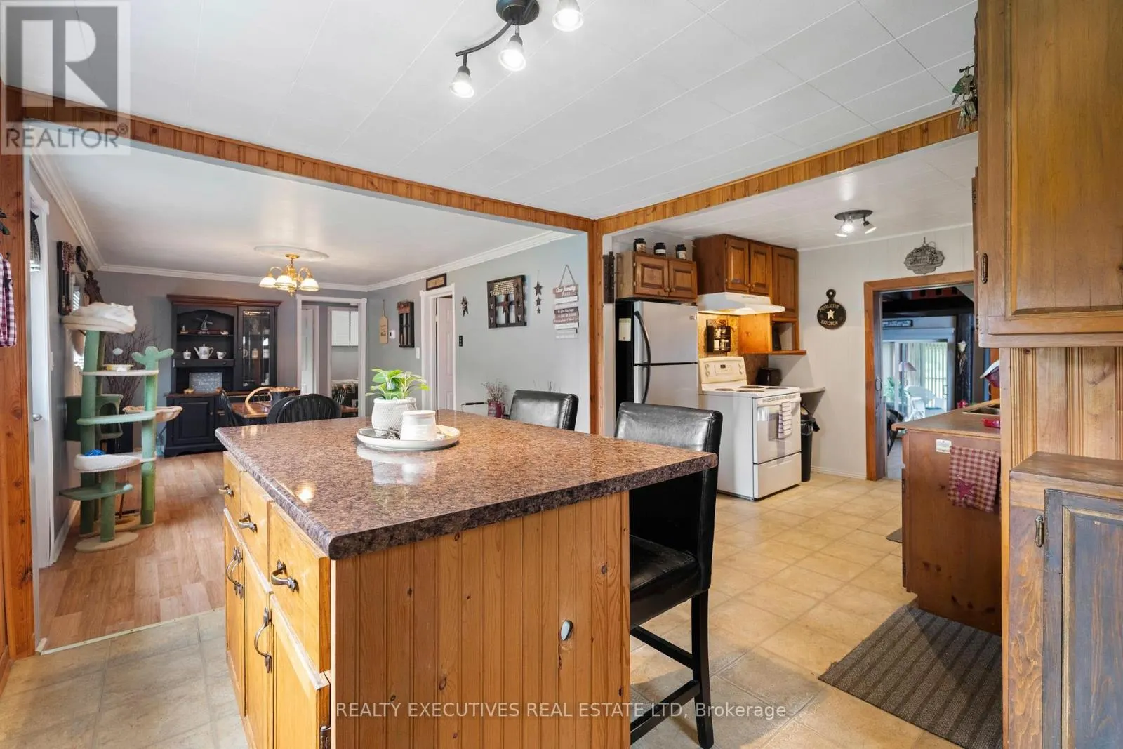 5458 COUNTY 8 ROAD