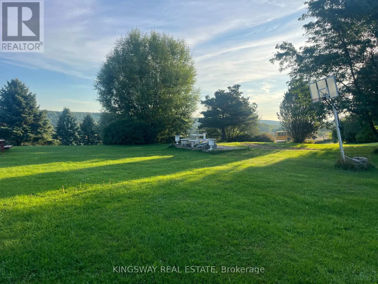 30 MOUNTAINVIEW ROAD