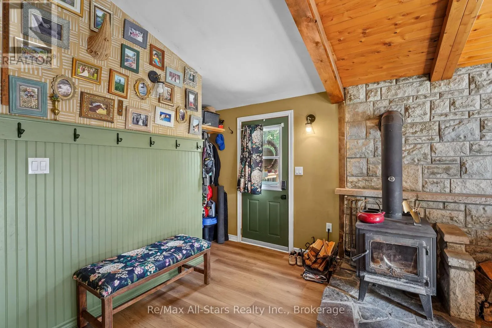 117 ECHO BAY ROAD