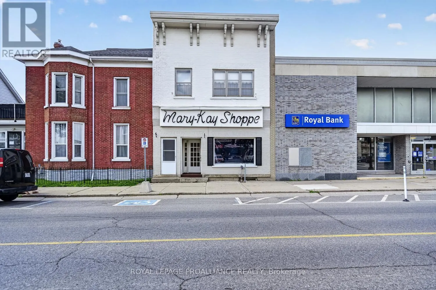 314-316 KING STREET W