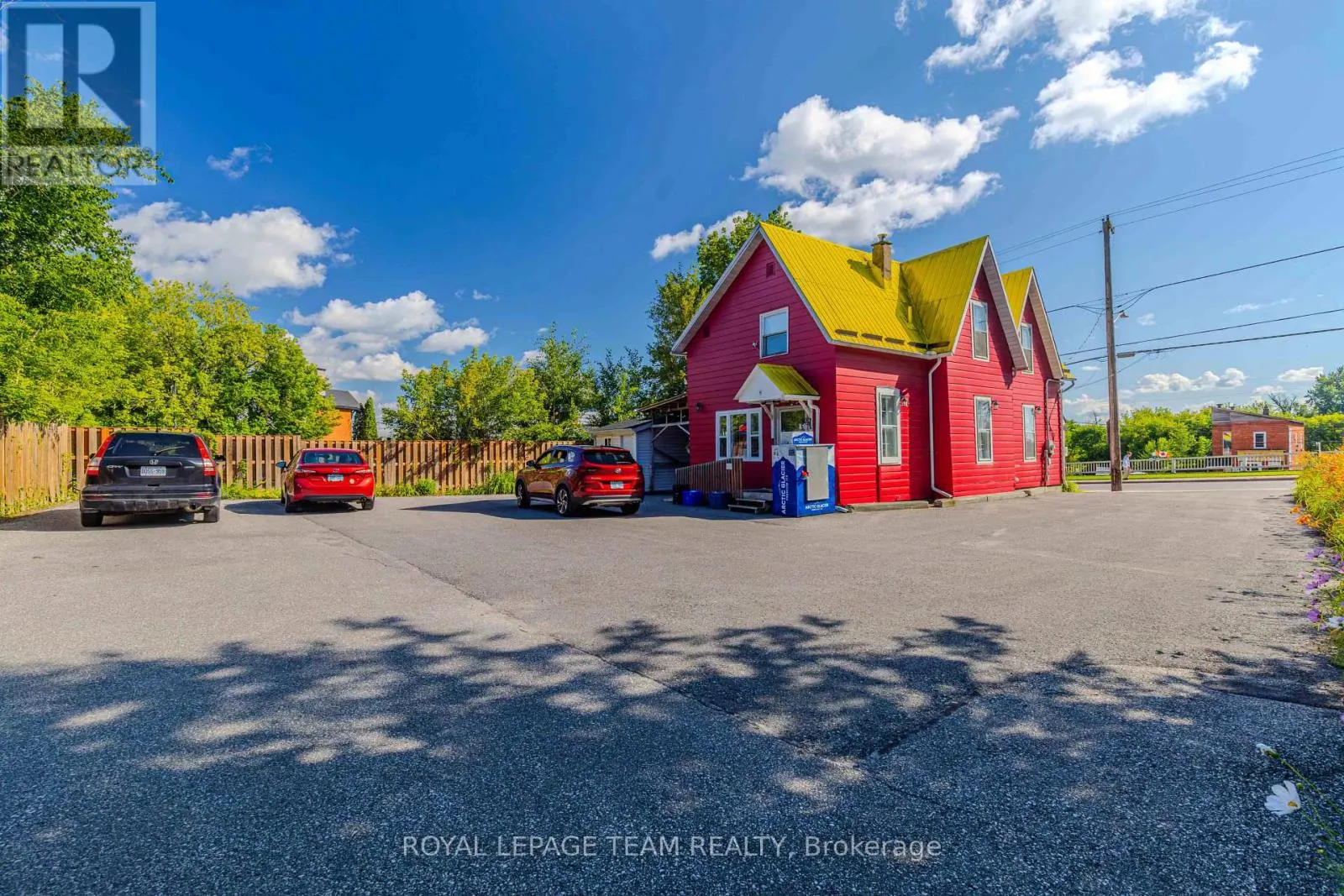 3744 CARP ROAD