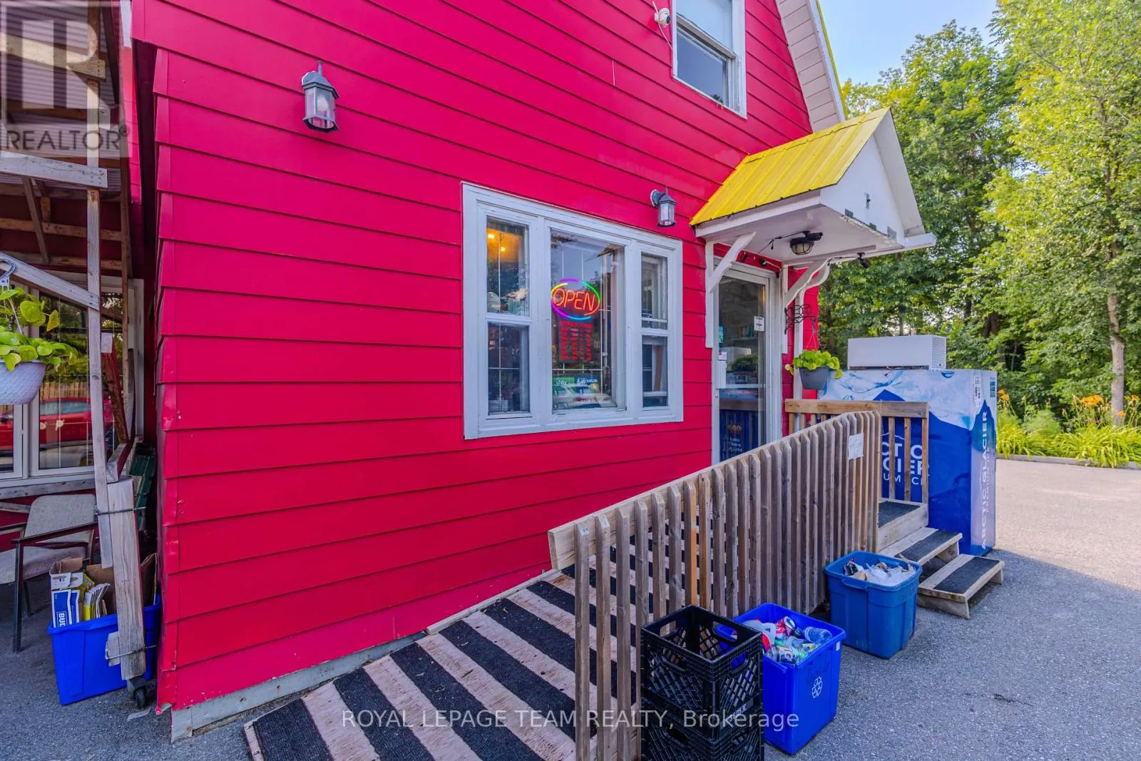 3744 CARP ROAD