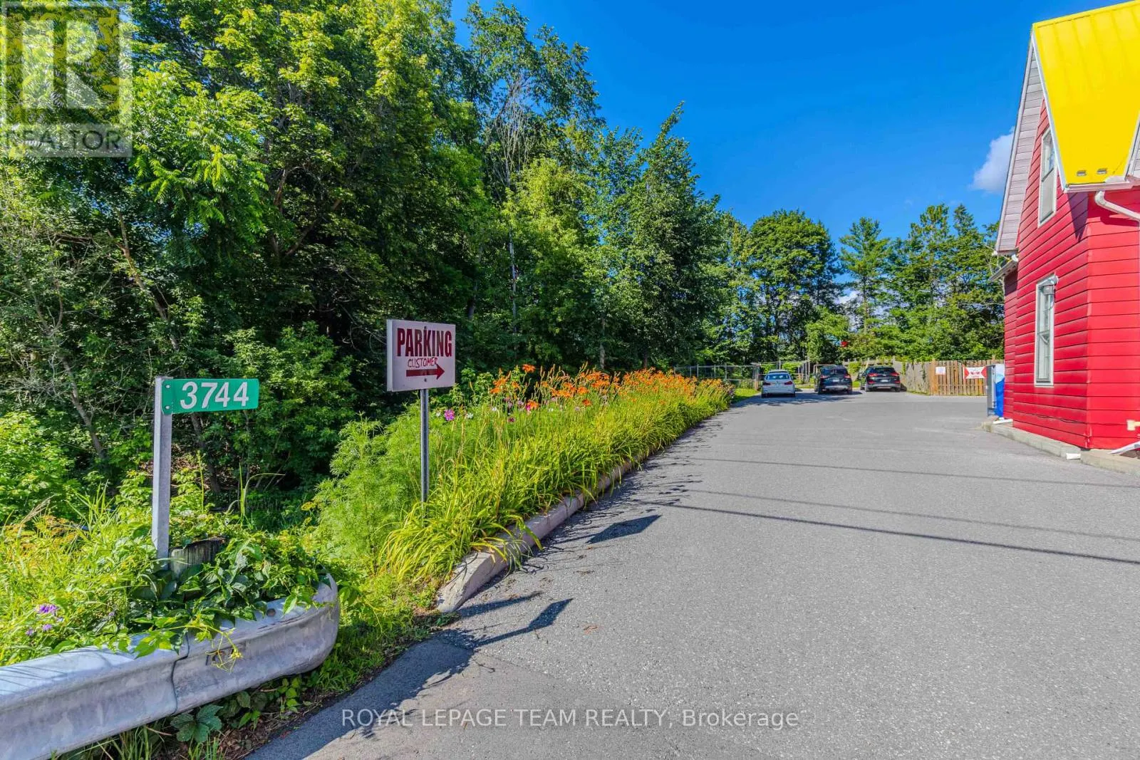 3744 CARP ROAD