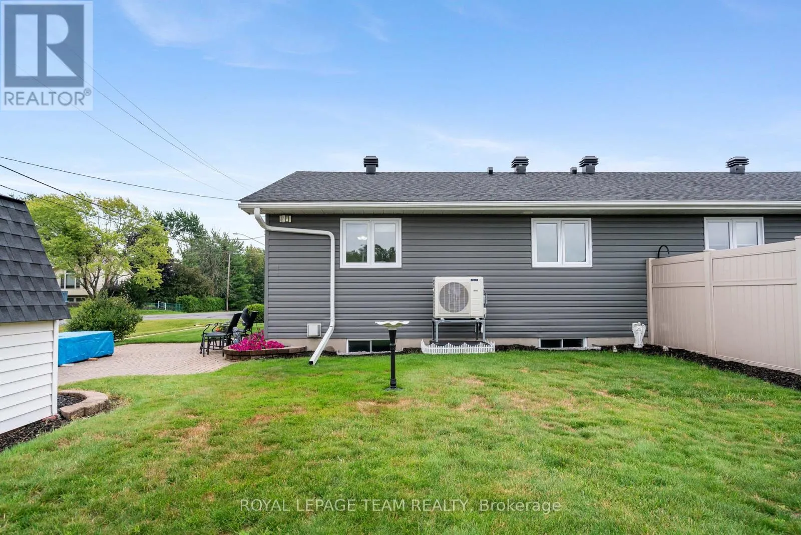 2 BILLINGS AVENUE W