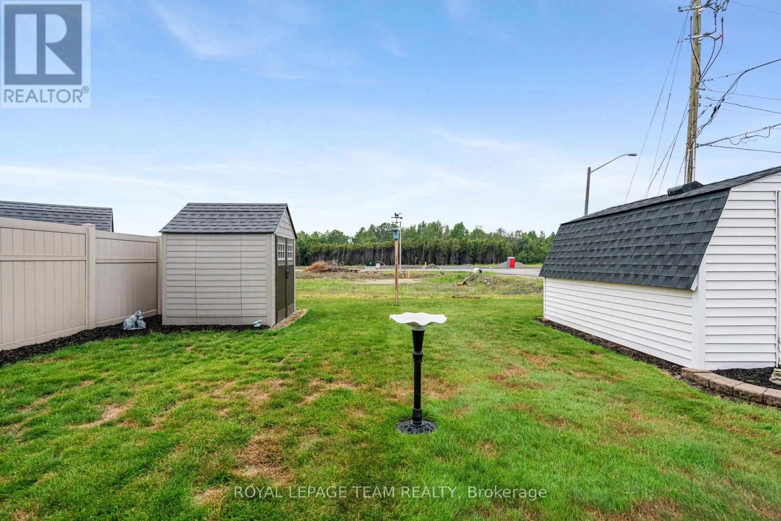 2 BILLINGS AVENUE W