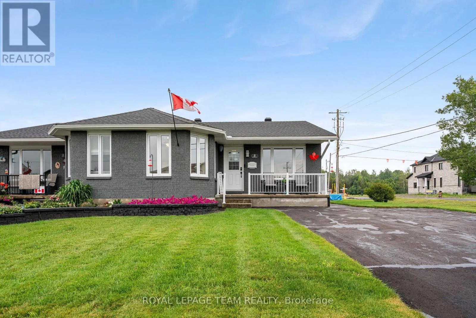 2 BILLINGS AVENUE W