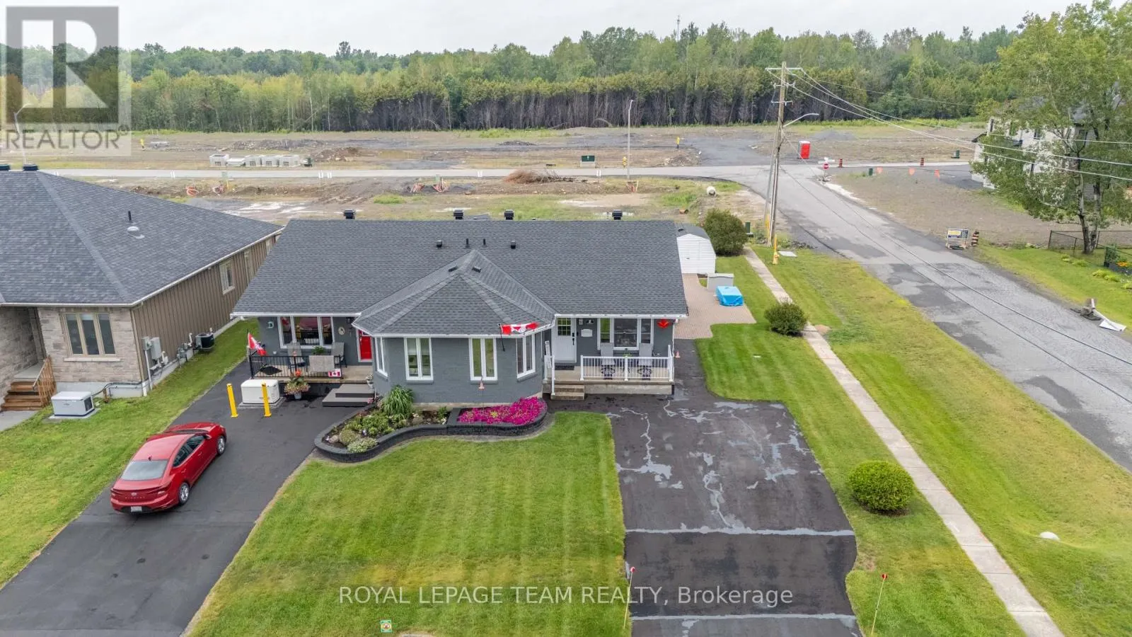 2 BILLINGS AVENUE W