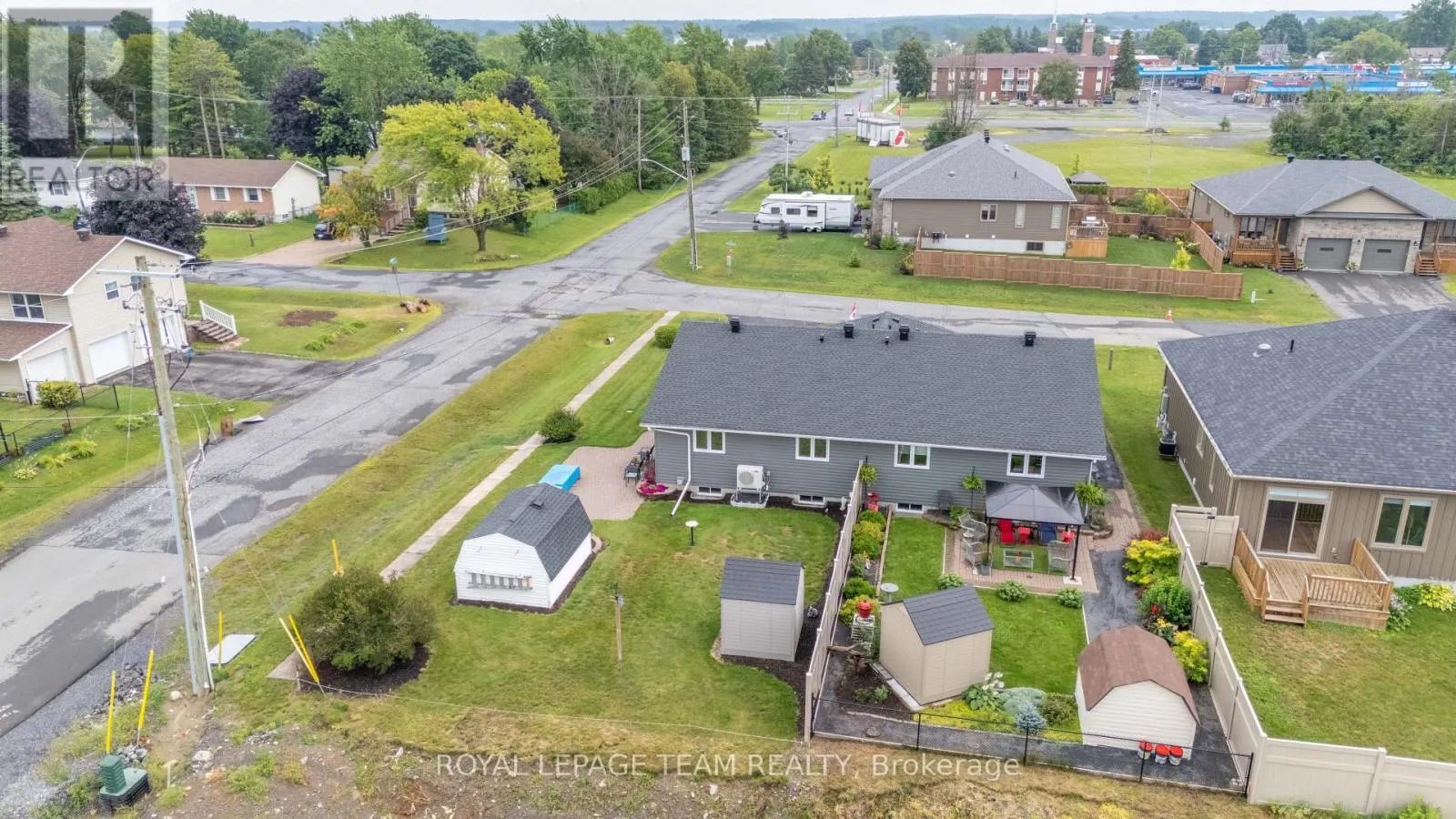 2 BILLINGS AVENUE W