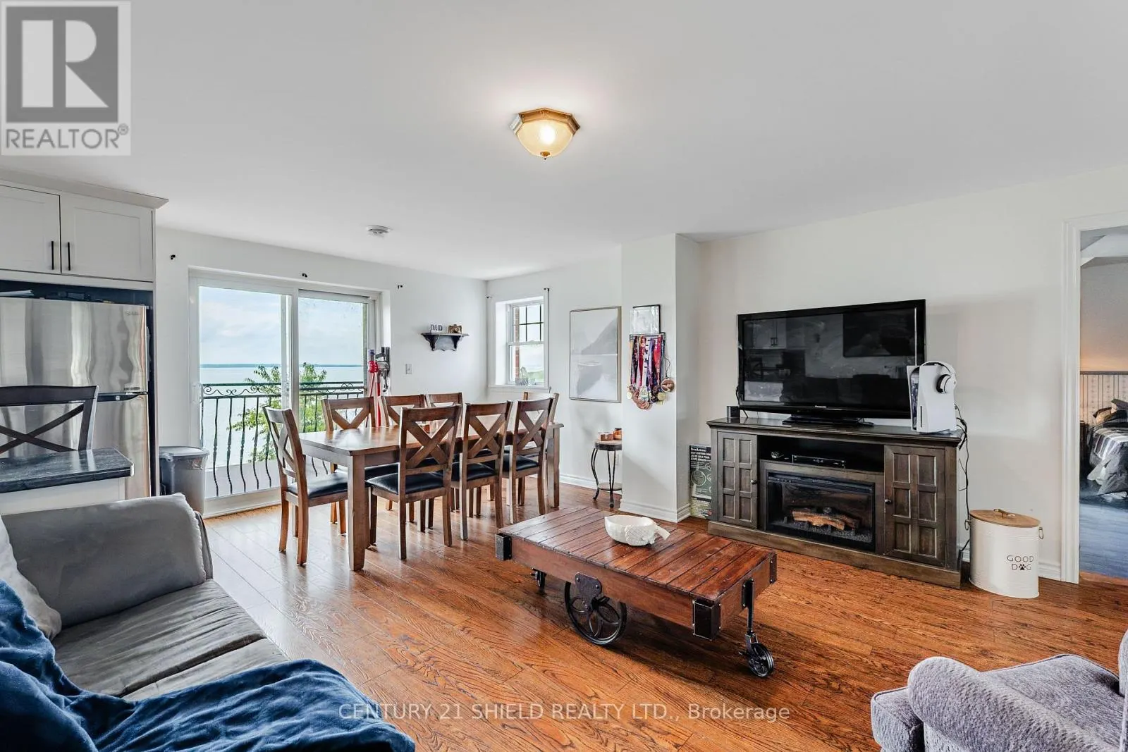 6274 KAREN DRIVE