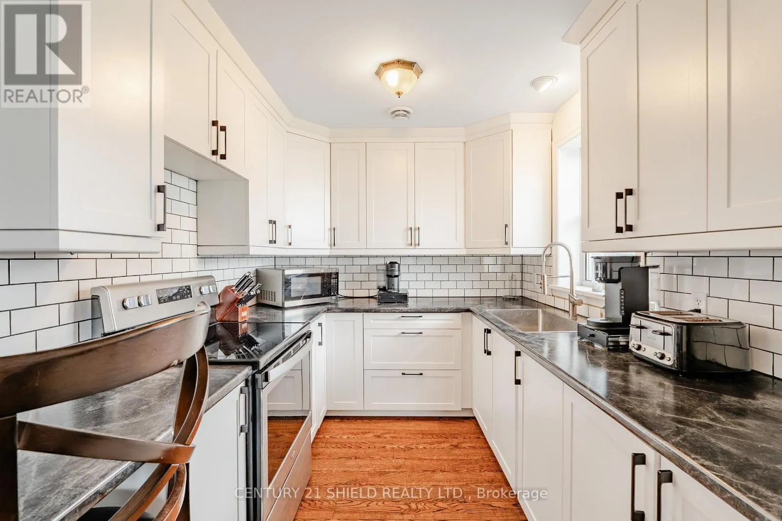 6274 KAREN DRIVE