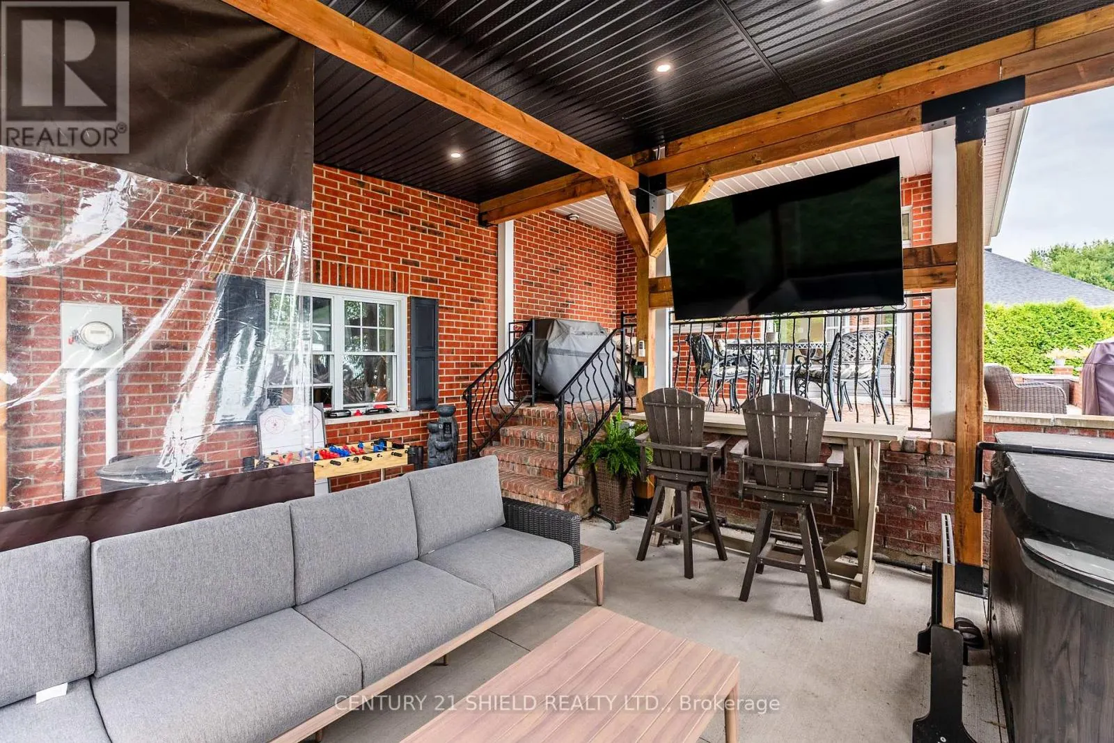 6274 KAREN DRIVE