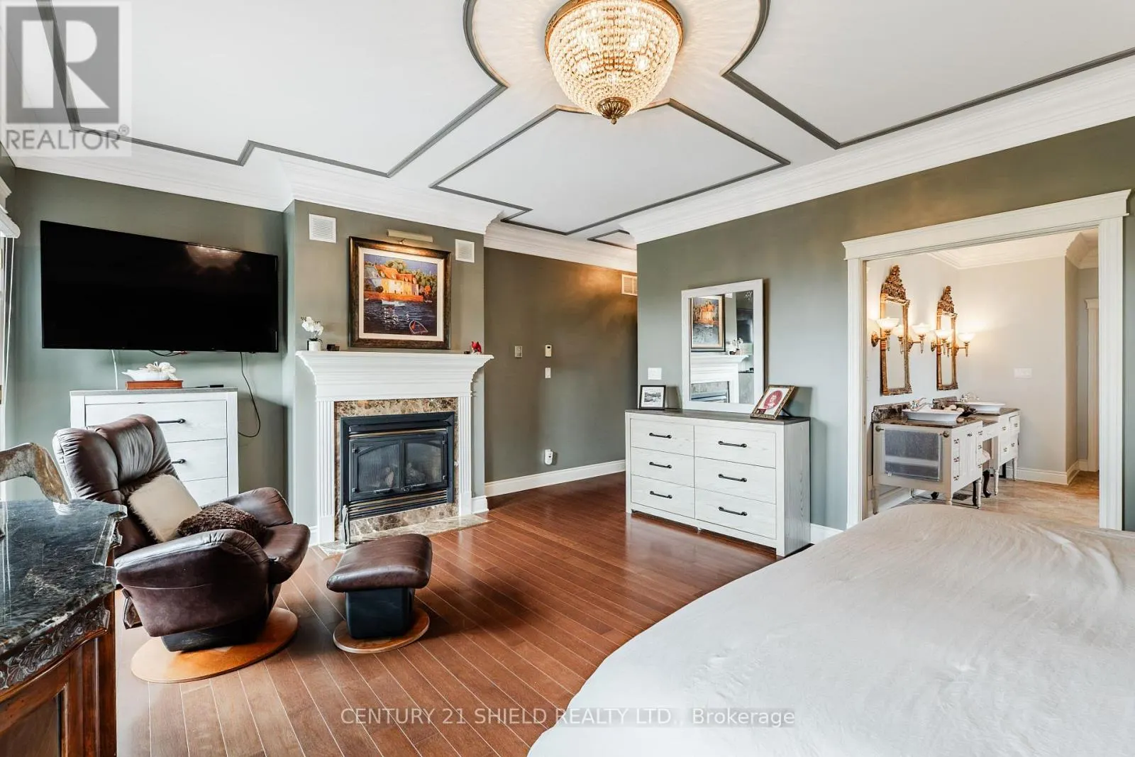 6274 KAREN DRIVE