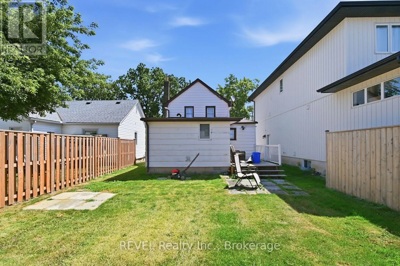 149 KNOLL STREET