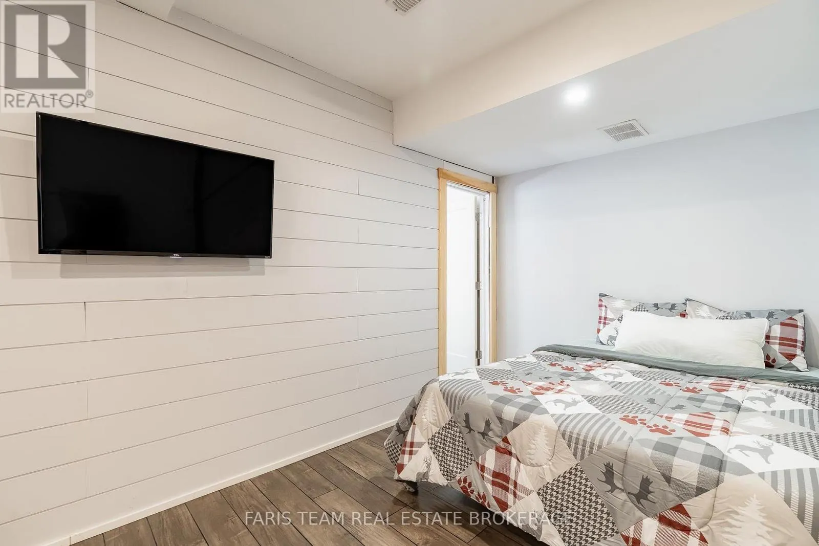 1226 BASELINE ROAD