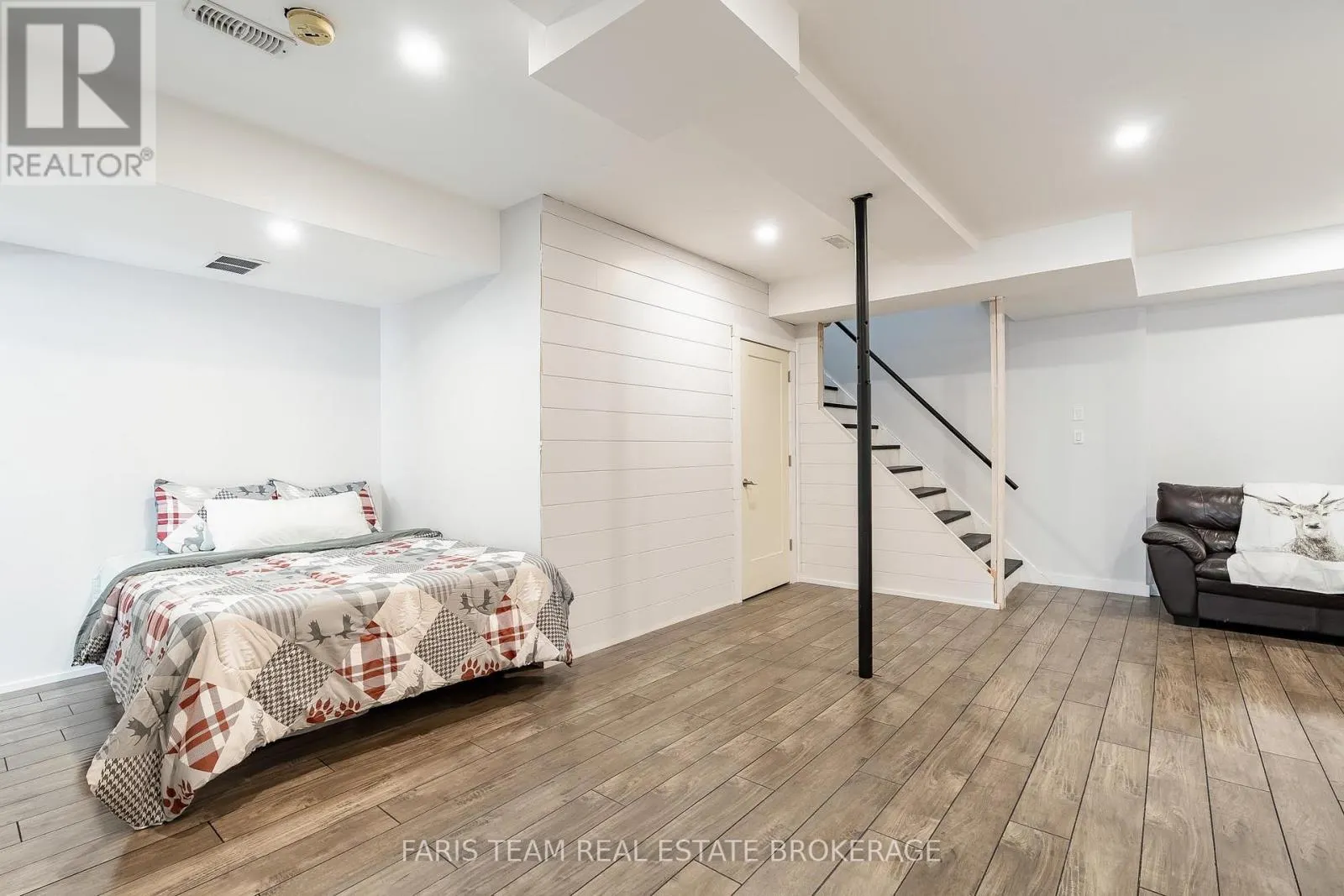 1226 BASELINE ROAD