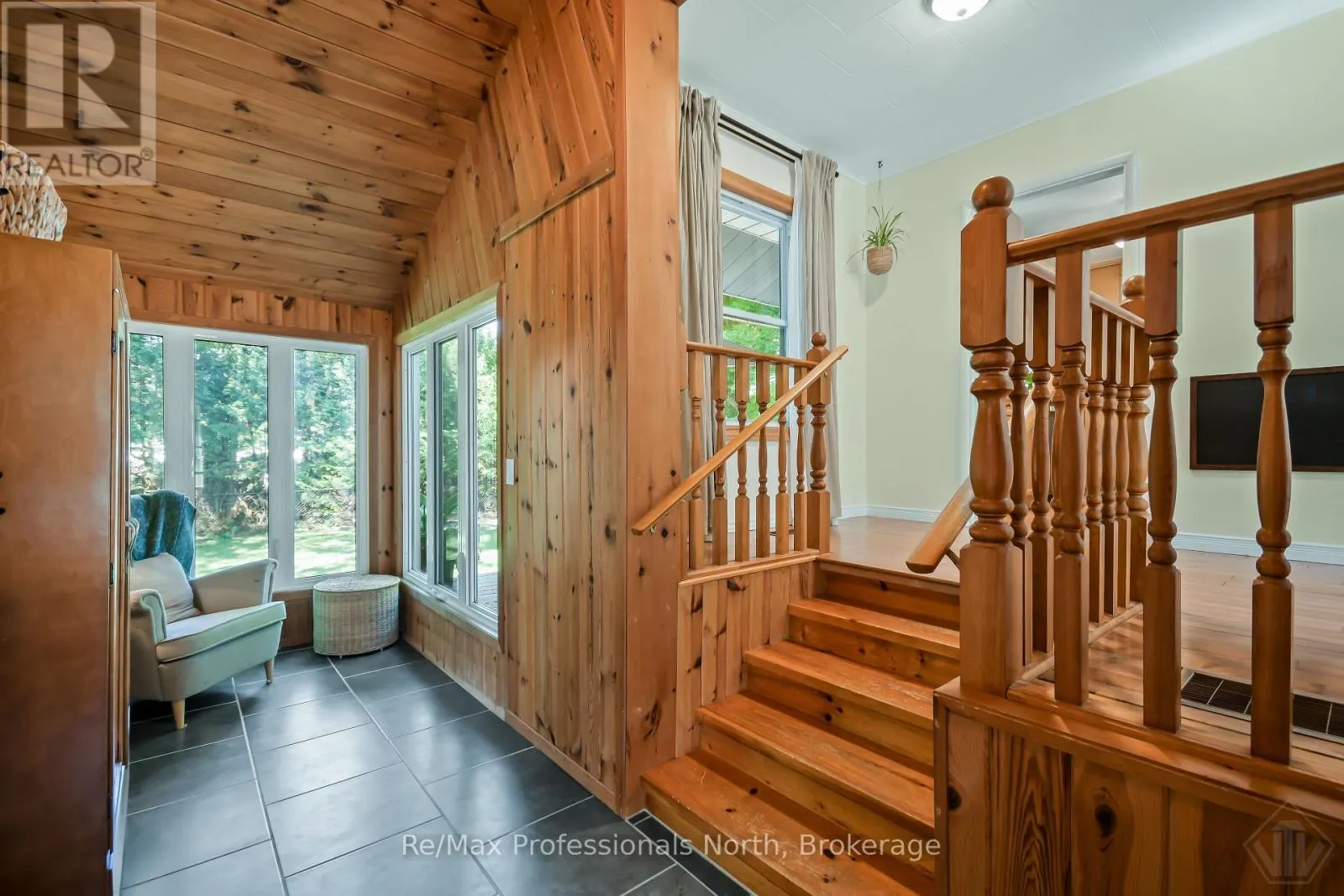 775 MUSKOKA BEACH ROAD