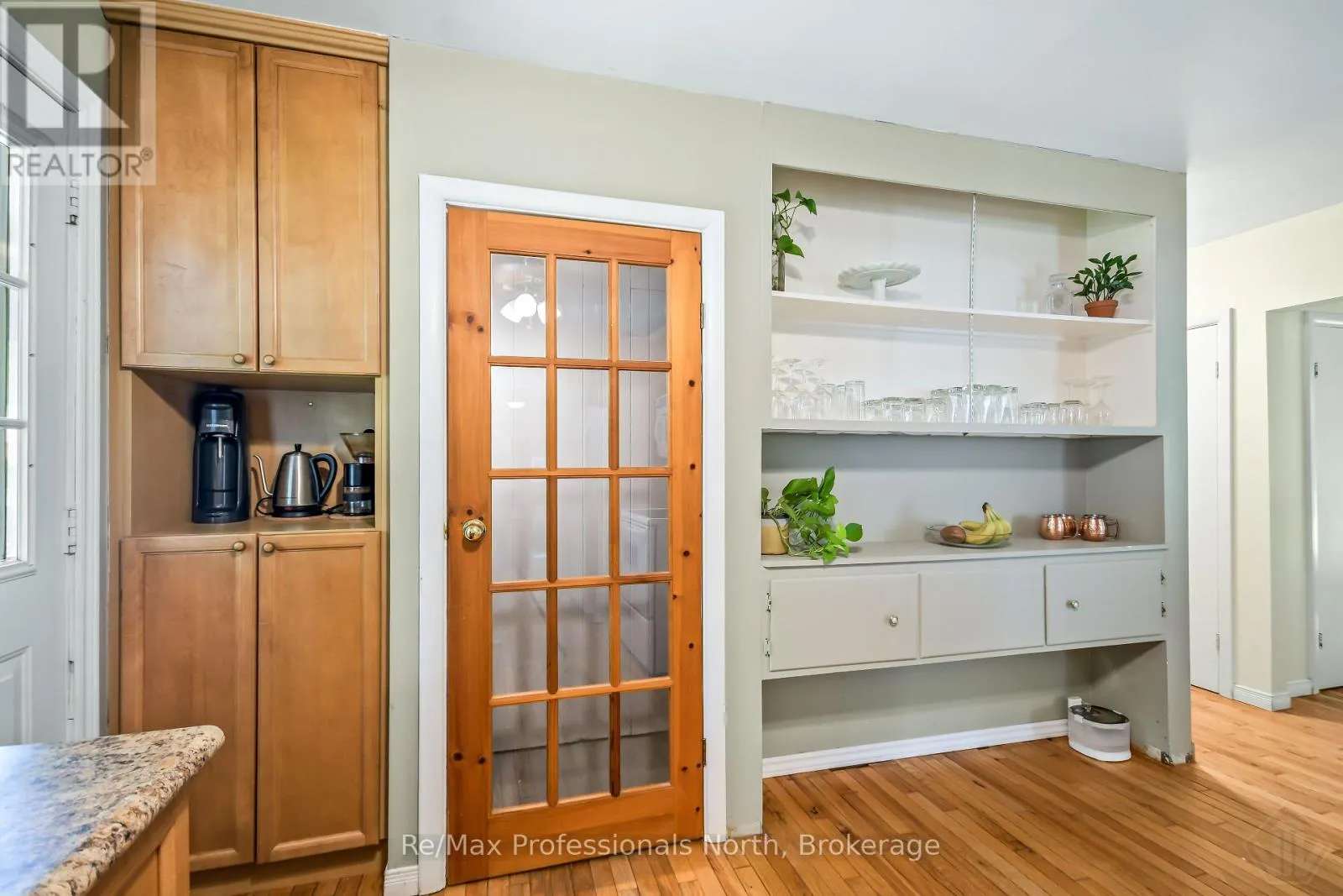 775 MUSKOKA BEACH ROAD