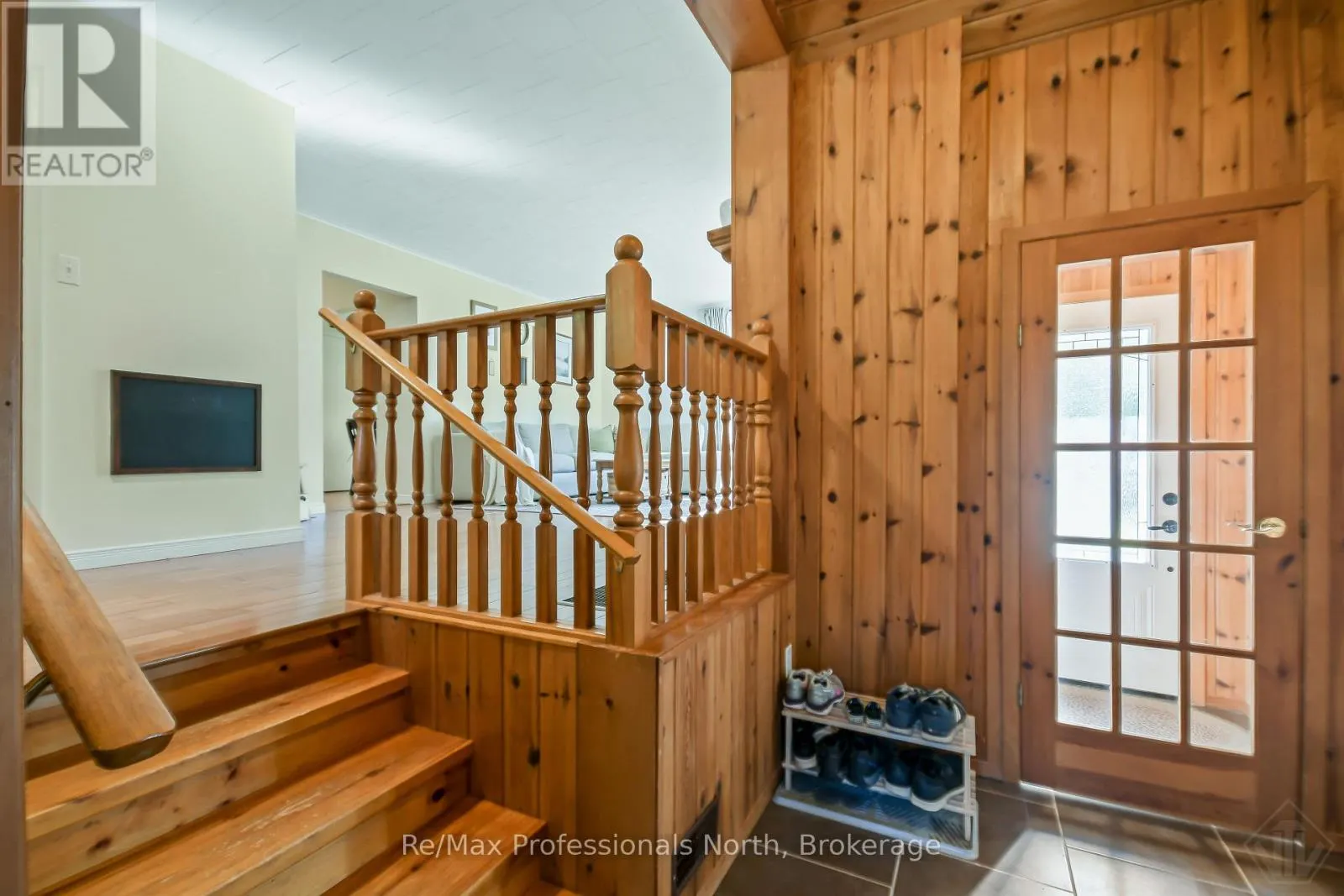 775 MUSKOKA BEACH ROAD