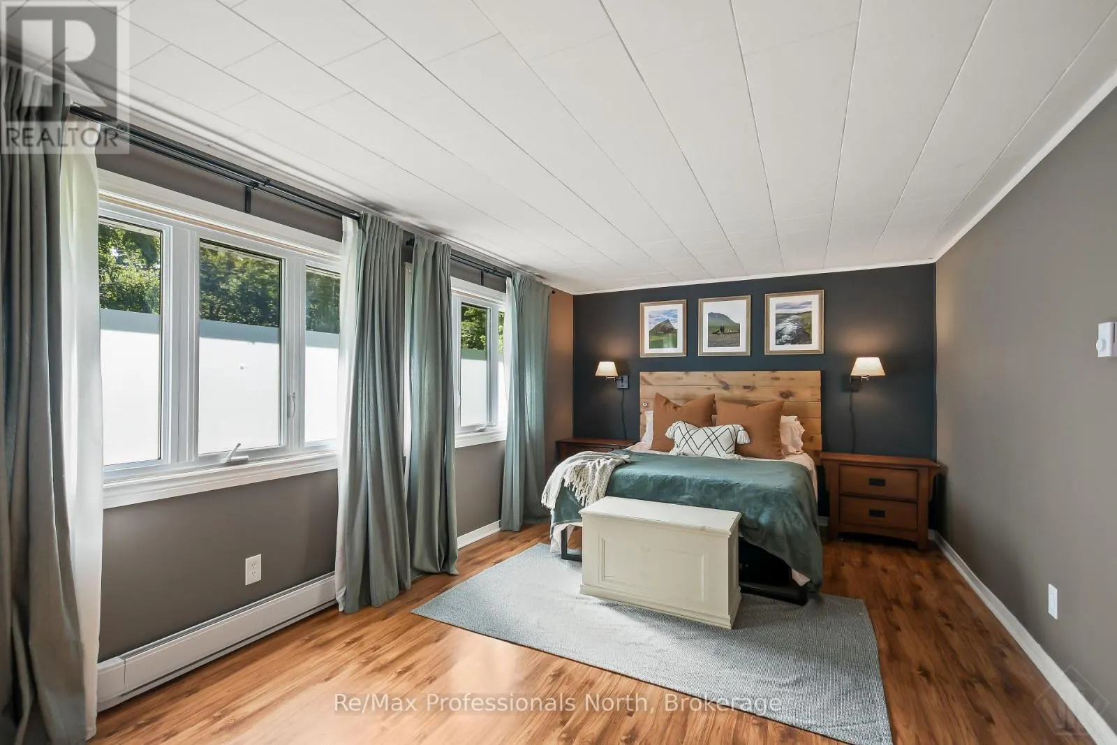 775 MUSKOKA BEACH ROAD