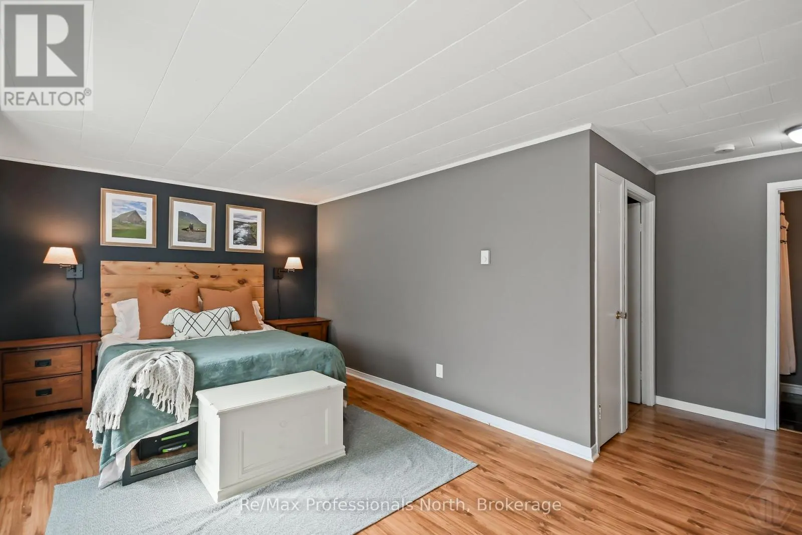 775 MUSKOKA BEACH ROAD