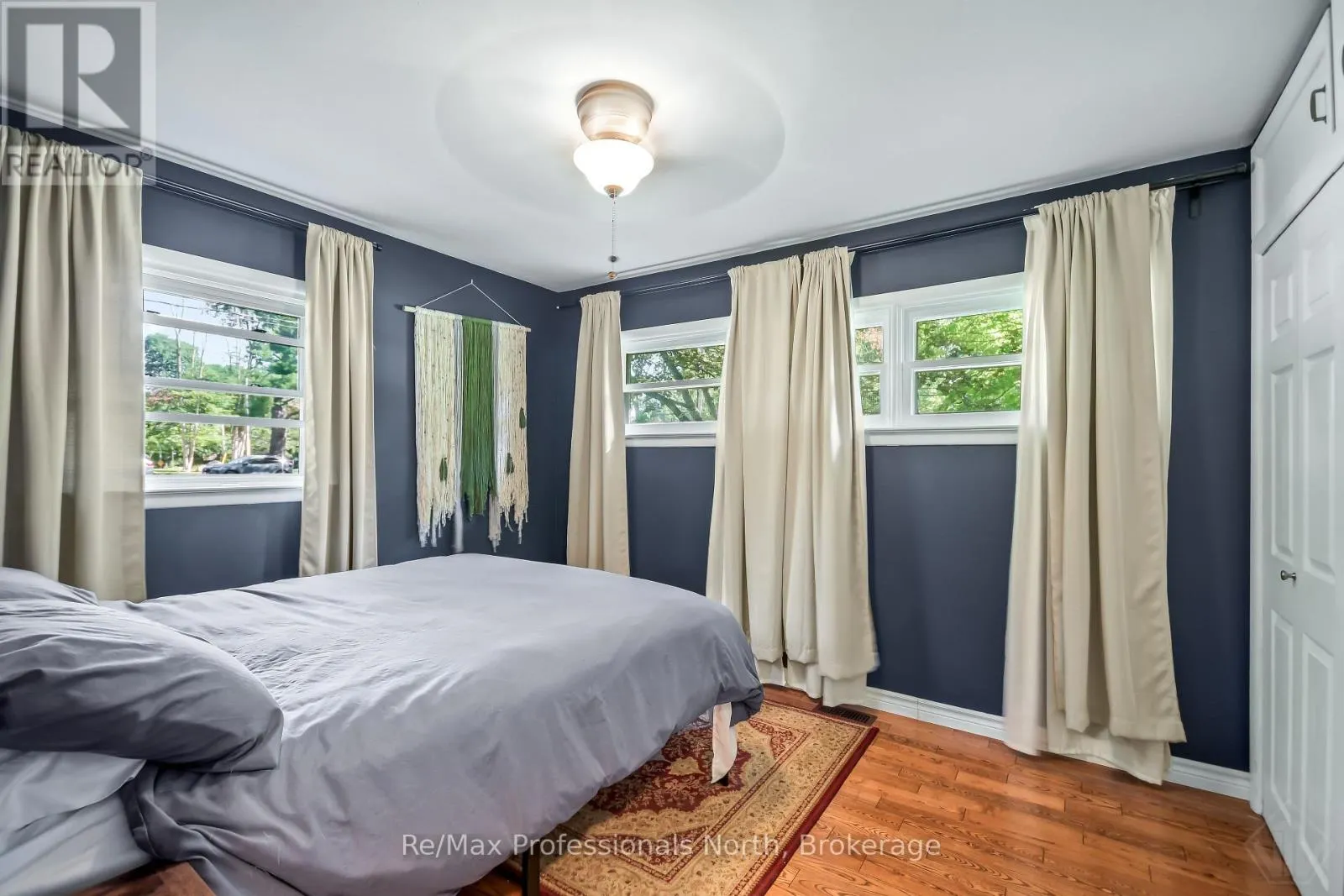 775 MUSKOKA BEACH ROAD