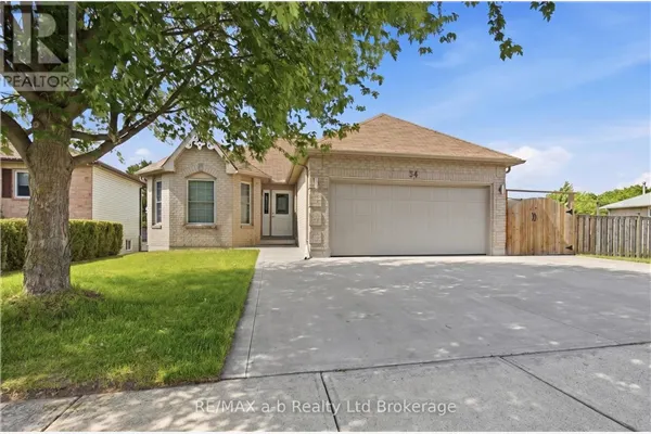 54 PEBBLE BEACH COURT