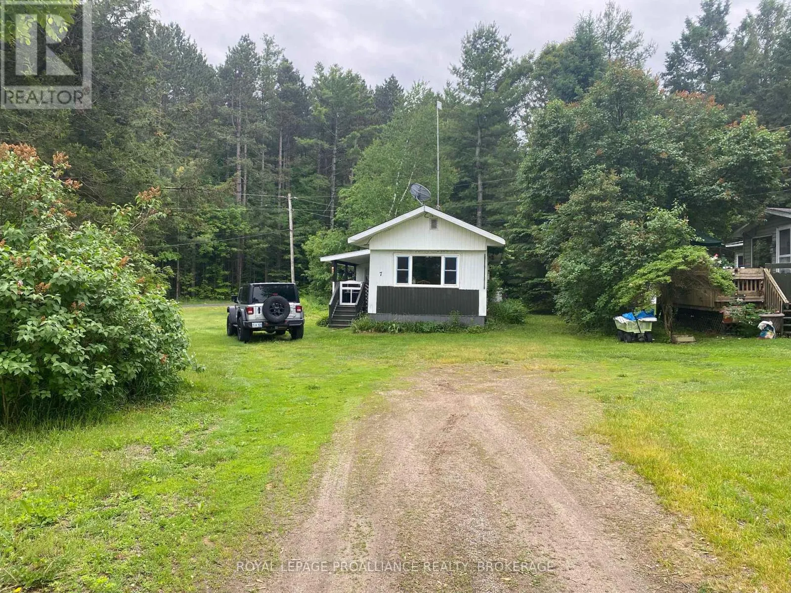 7 - 104 ELLISVILLE ROAD #7