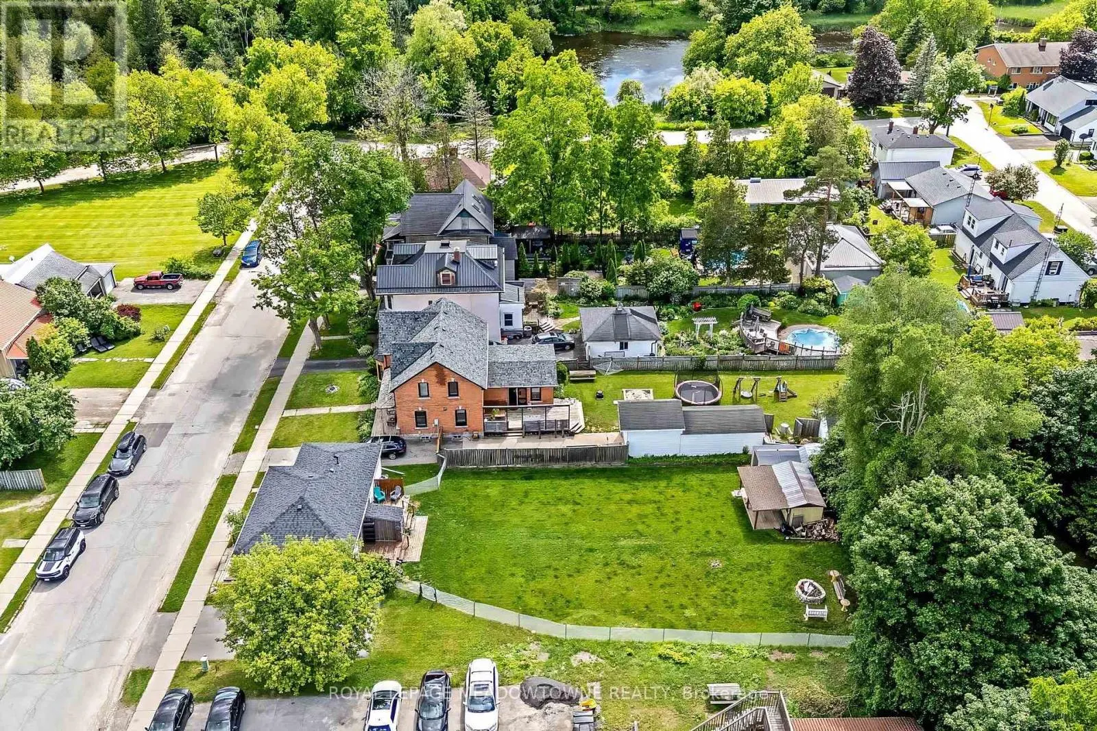 3 CHURCH BOULEVARD