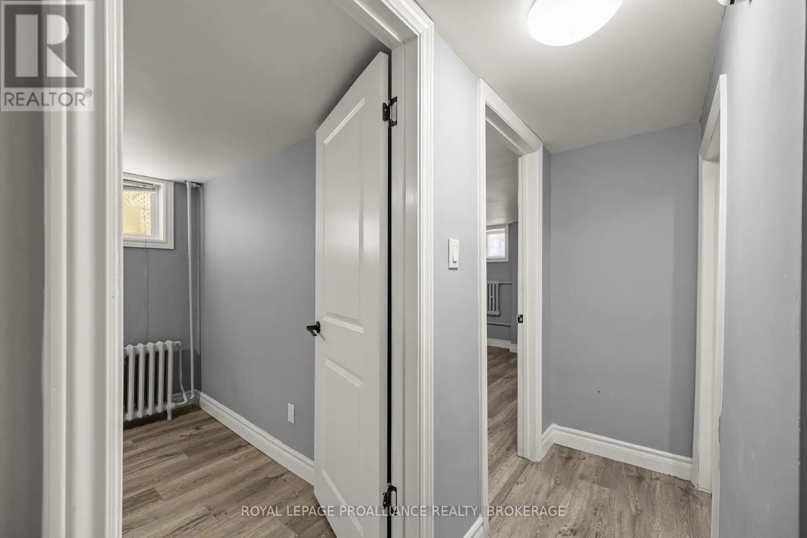 211 TORONTO STREET