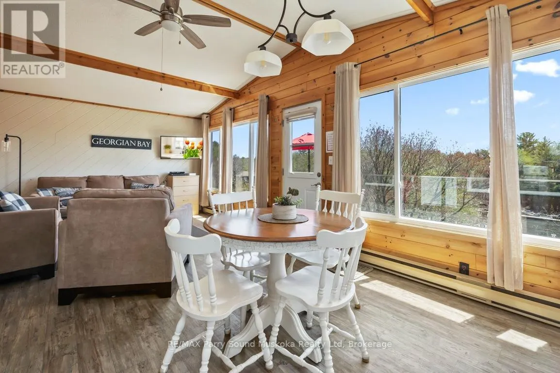 3 - 111 NORTH SHORE ROAD #3