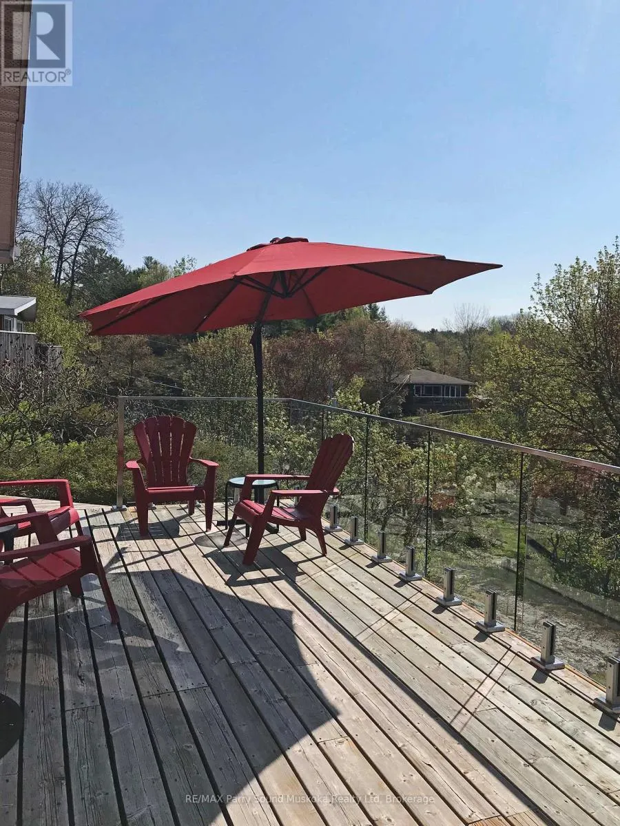 3 - 111 NORTH SHORE ROAD #3