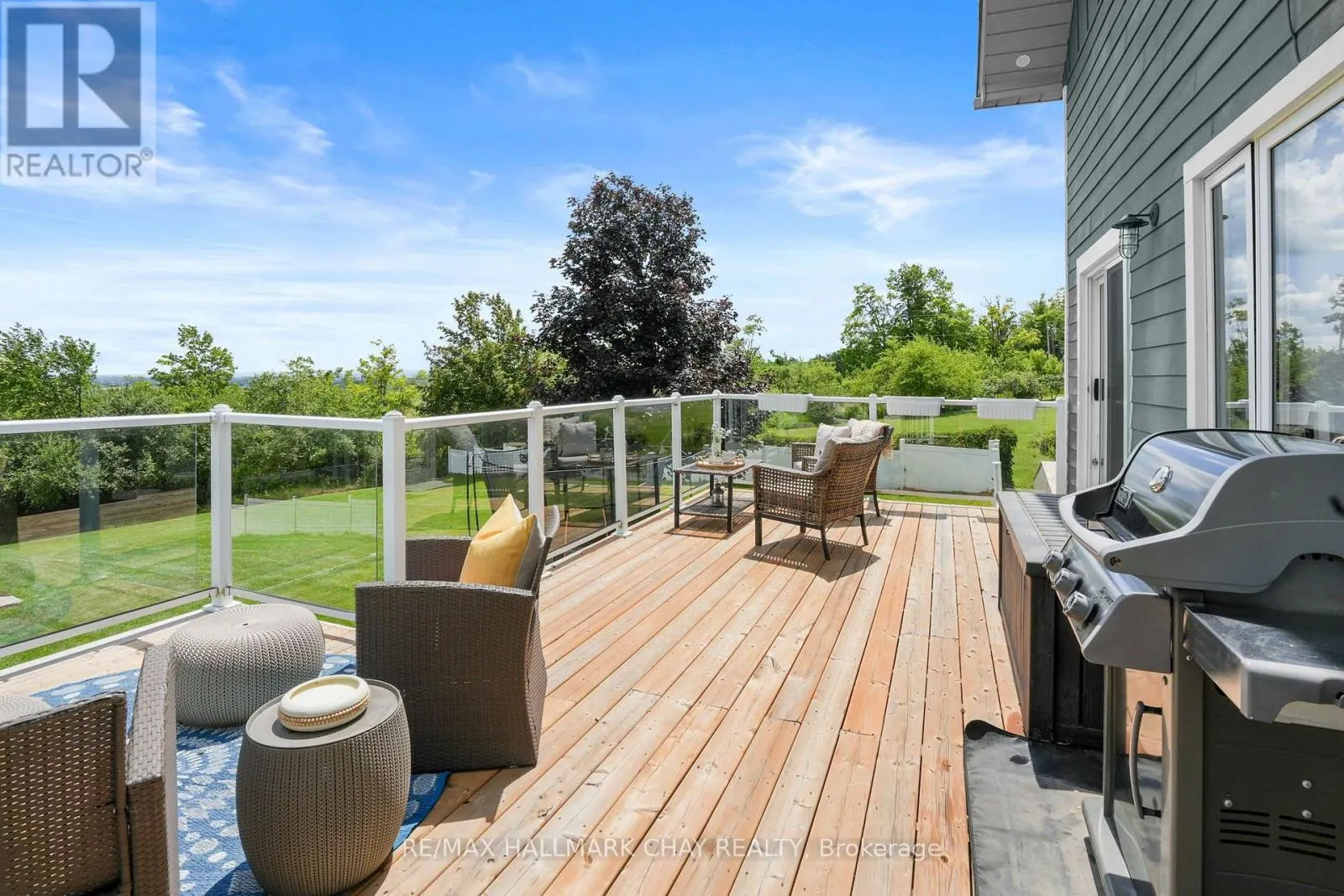 8 LLOYD'S TRAVERSE CRESCENT