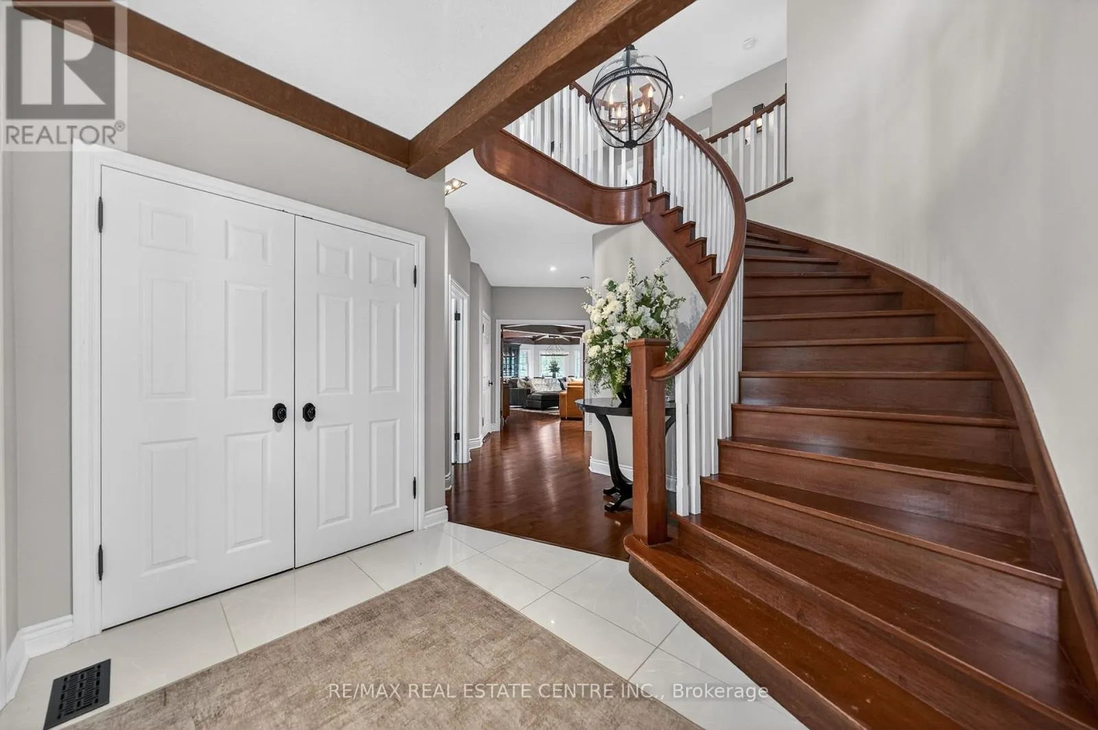 6805 CONCESSION 2