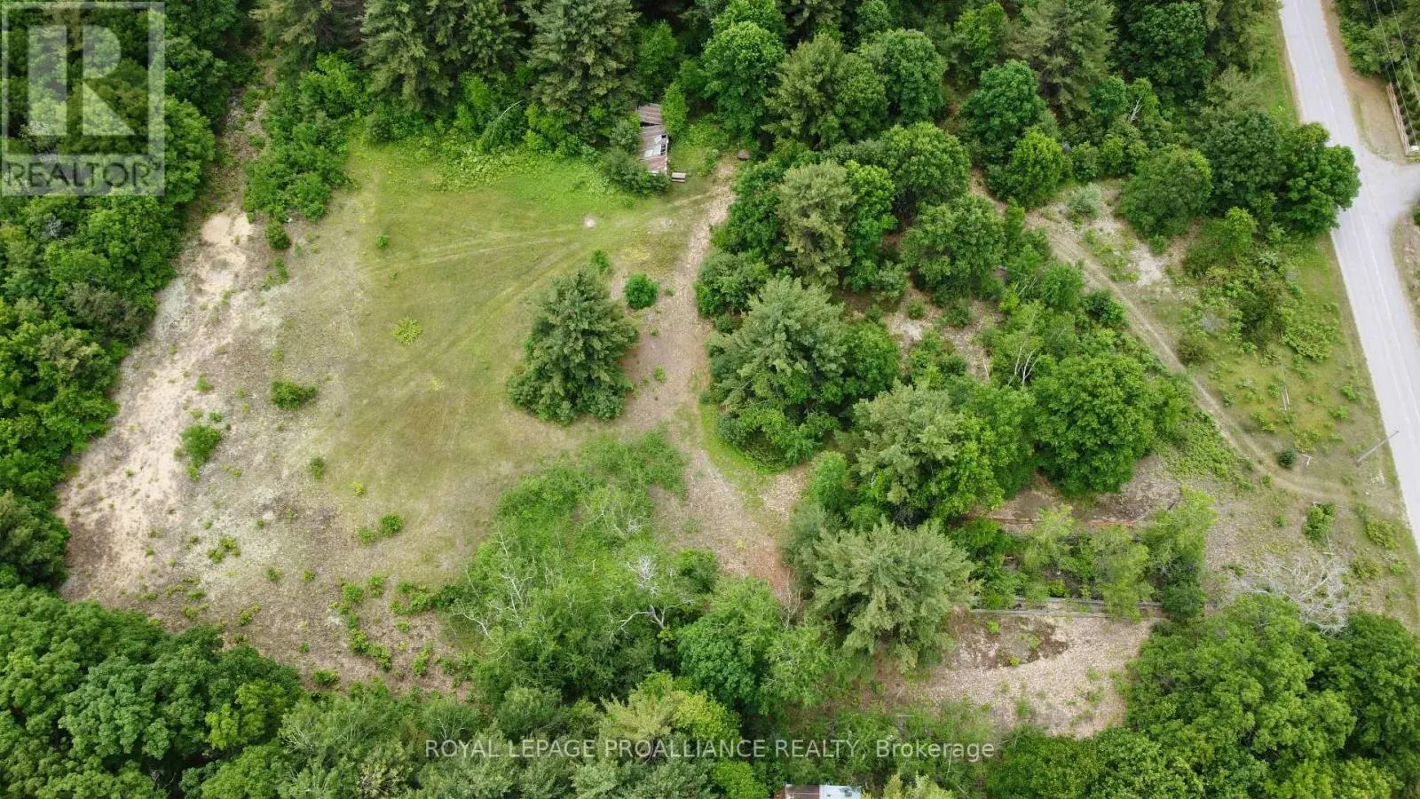 207 MIDDLE RIDGE ROAD