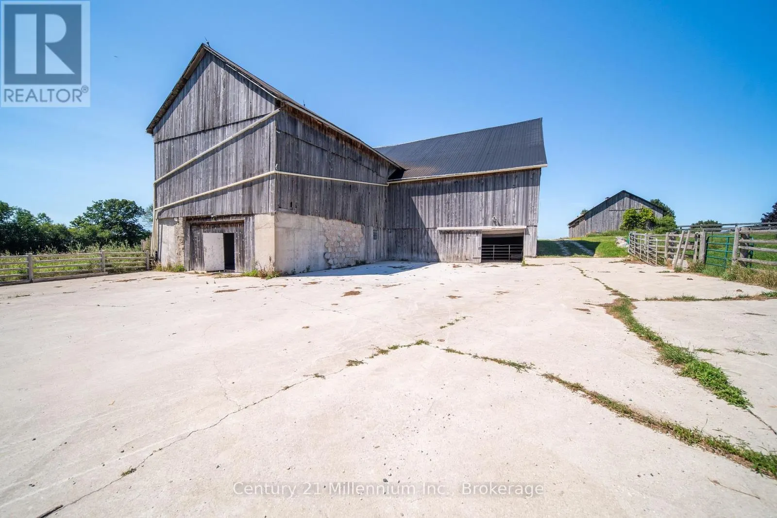 702174 SIDEROAD 5