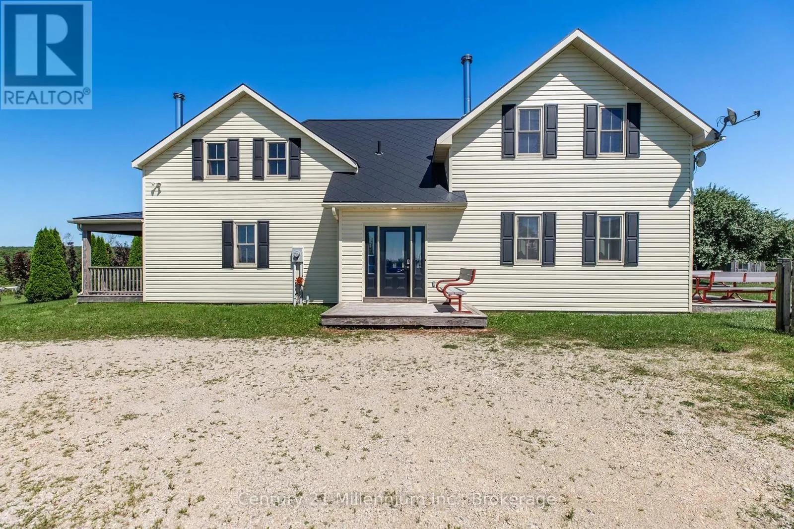 702174 SIDEROAD 5